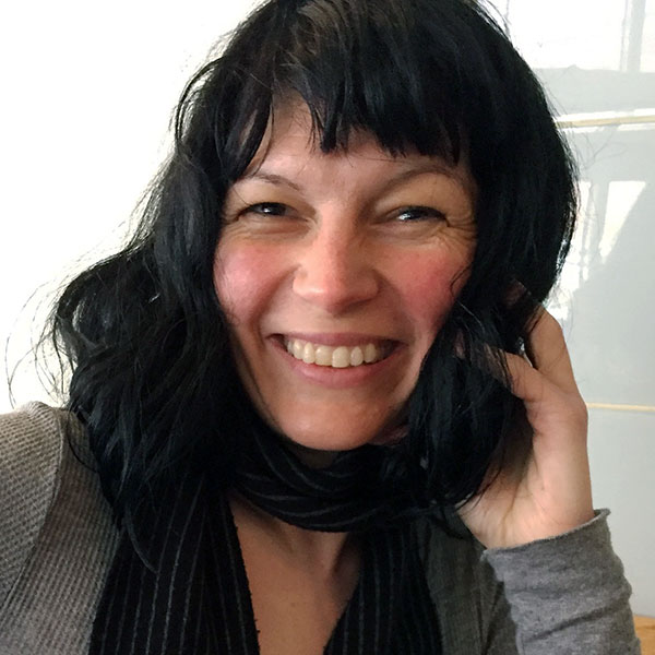 Vivian Konstantakos